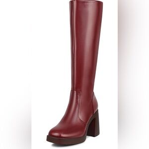 Chic Burgundy Heeled Boots